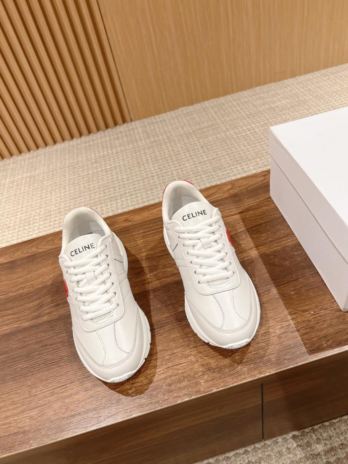 replica,schuhe,beste,kaufen,1:1,besten,seiten,Replik,turnschuhe,sneakers [Top-Version] Celine präsentiert neue Dad-Schuhe mit dicken Sohlen auf dem Laufsteg