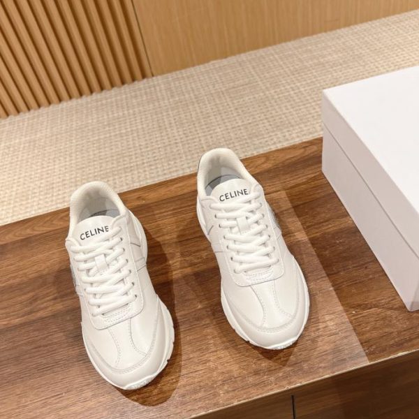 replica,schuhe,beste,kaufen,1:1,besten,seiten,Replik,turnschuhe,sneakers [Top-Version] Celine präsentiert neue Dad-Schuhe mit dicken Sohlen auf dem Laufsteg