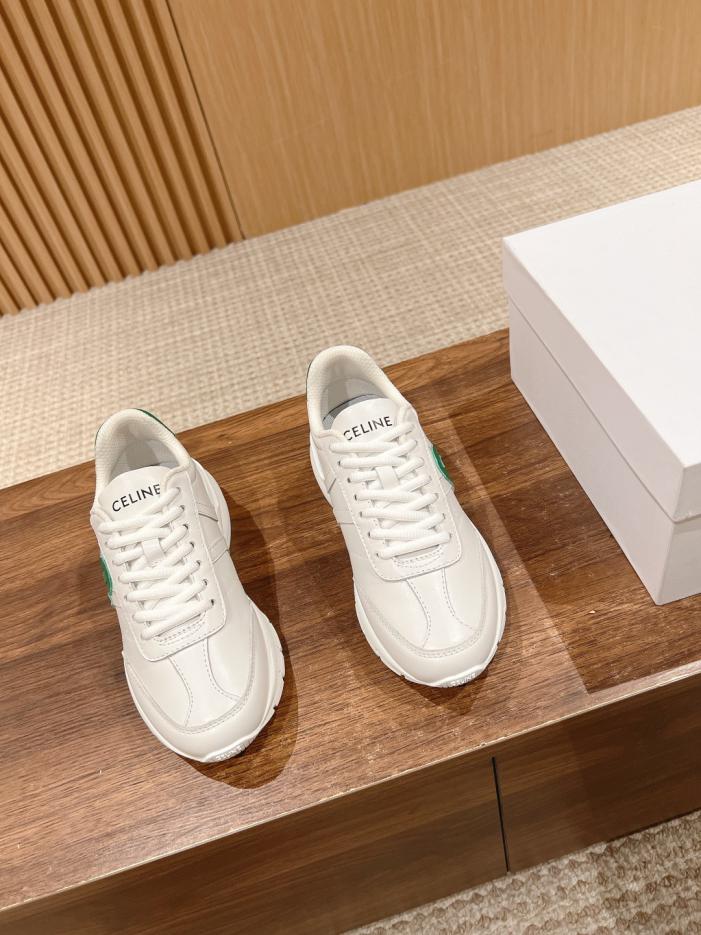 replica,schuhe,beste,kaufen,1:1,besten,seiten,Replik,turnschuhe,sneakers [Top-Version] Celine präsentiert neue Dad-Schuhe mit dicken Sohlen auf dem Laufsteg