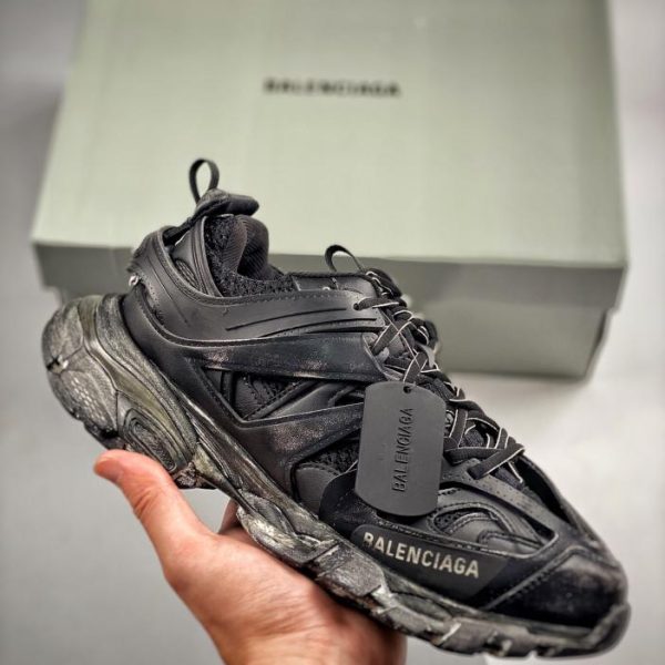 Outdoor-Konzeptschuhe der Generation 3.0 von Balenciaga