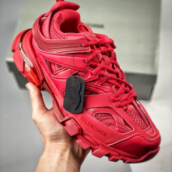 Outdoor-Konzeptschuhe der Generation 3.0 von Balenciaga