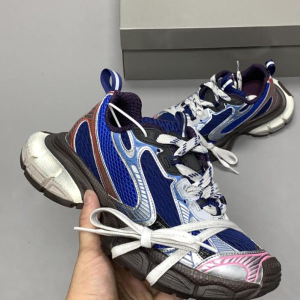 Balenciaga 3XL neue Sunner-Sneaker der zehnten Generation