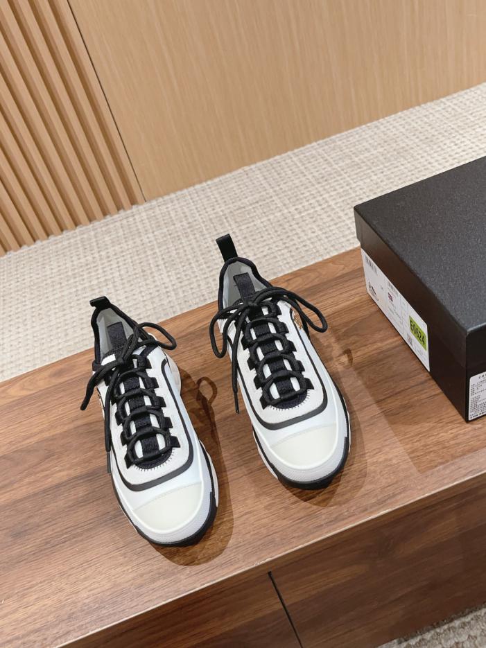 replica,schuhe,beste,kaufen,1:1,besten,seiten,Replik,turnschuhe,sneakers Klassische Chanel-Sneaker mit luftigem Polster, die den Tragekomfort erhöhen replica,schuhe,beste,kaufen,1:1,besten,seiten,Replik,turnschuhe,sneakers Klassische Chanel-Sneaker mit luftigem Polster, die den Tragekomfort erhöhen
