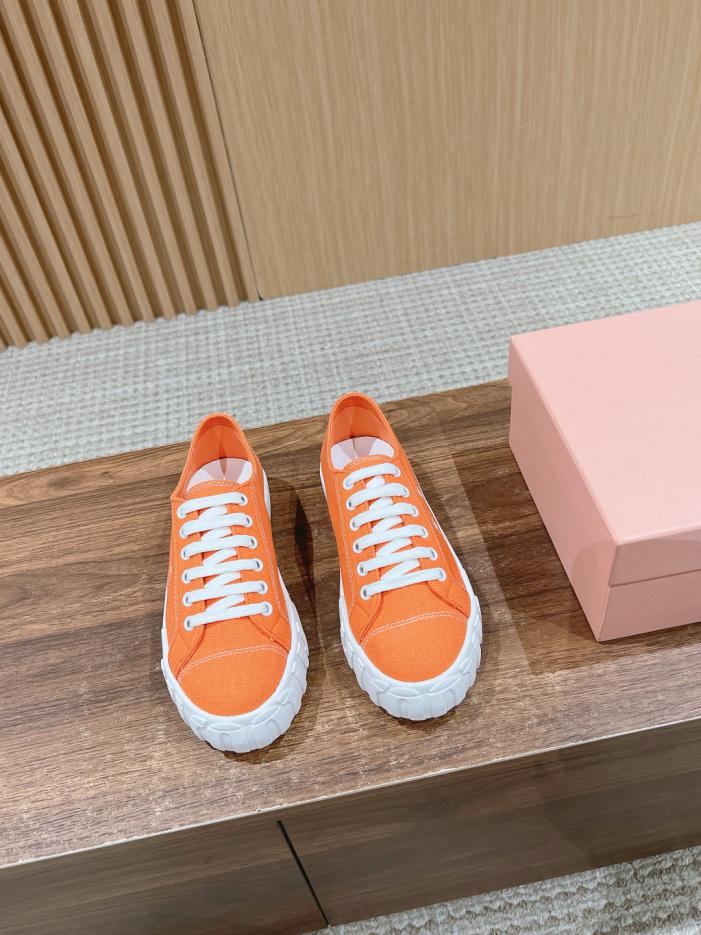 replica,schuhe,beste,kaufen,1:1,besten,seiten,Replik,turnschuhe,sneakers [Top-Version] Miu Miu Schnür-Freizeitschuhe