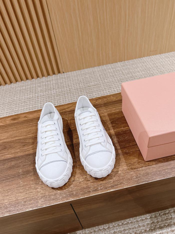 replica,schuhe,beste,kaufen,1:1,besten,seiten,Replik,turnschuhe,sneakers [Top-Version] Miu Miu Schnür-Freizeitschuhe