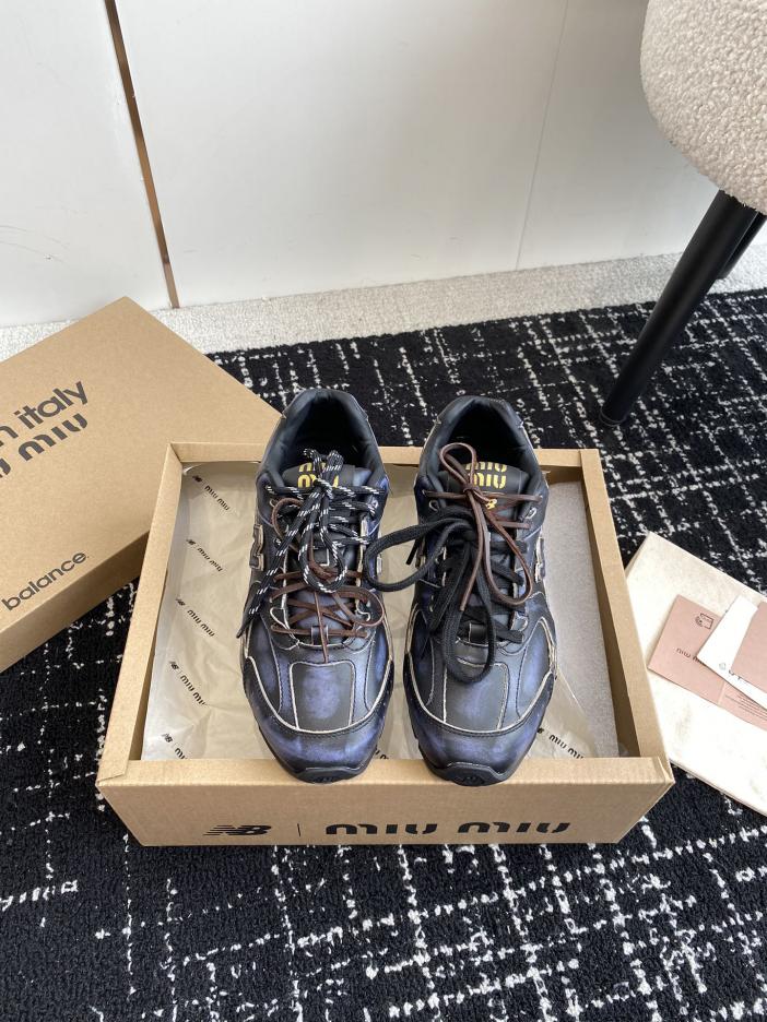 replica,schuhe,beste,kaufen,1:1,besten,seiten,Replik,turnschuhe,sneakers [Top-Version] MIU MIU*NEW BALANCE 530 Retro-Sneaker