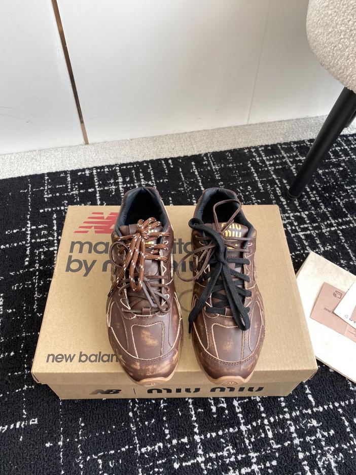 replica,schuhe,beste,kaufen,1:1,besten,seiten,Replik,turnschuhe,sneakers [Top-Version] MIU MIU*NEW BALANCE 530 Retro-Sneaker