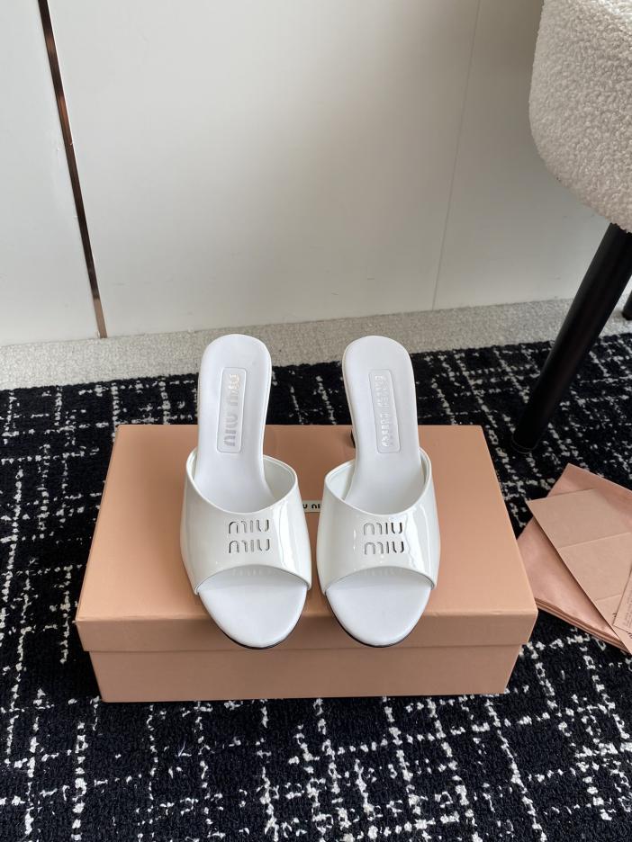 replica,schuhe,beste,kaufen,1:1,besten,seiten,Replik,turnschuhe,sneakers [Top-Version] (10 cm) Miu Miu Fischmaul-Sandalen