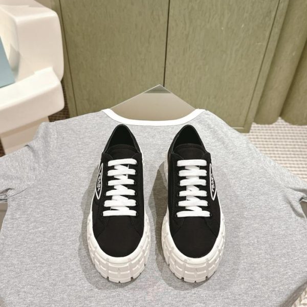 replica,schuhe,beste,kaufen,1:1,besten,seiten,Replik,turnschuhe,sneakers [Top-Version] Prada neue weiße Schuhe mit dicken Sohlen