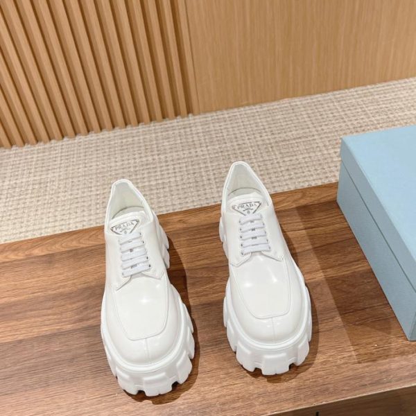 [Top-Version] Prada-Schnürschuhe aus Oxford-Leder