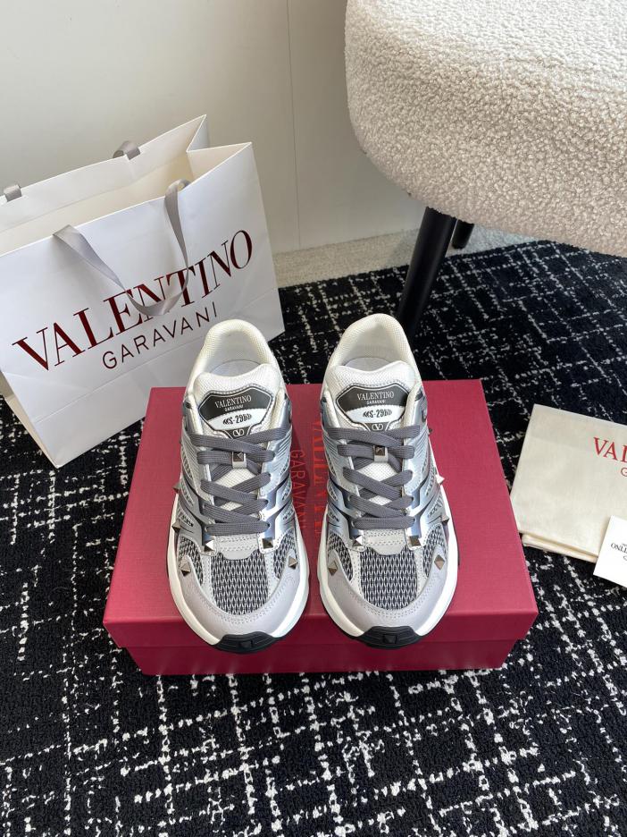 replica,schuhe,beste,kaufen,1:1,besten,seiten,Replik,turnschuhe,sneakers Lässige Sneakers der True Act-Serie von Valentino replica,schuhe,beste,kaufen,1:1,besten,seiten,Replik,turnschuhe,sneakers Lässige Sneakers der True Act-Serie von Valentino