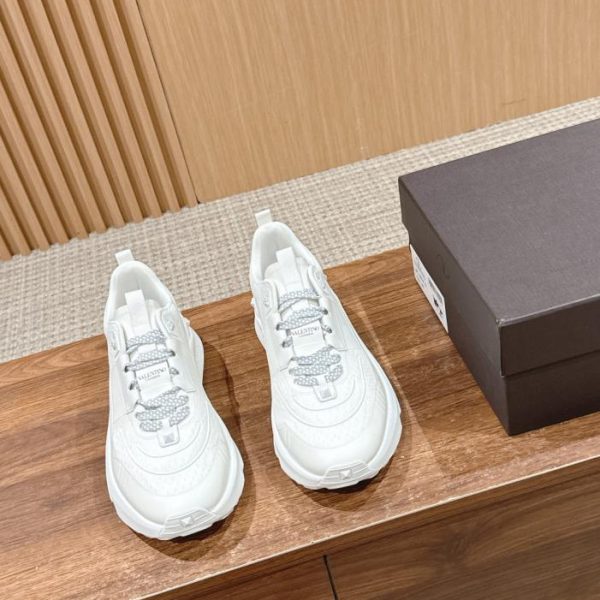 replica,schuhe,beste,kaufen,1:1,besten,seiten,Replik,turnschuhe,sneakers [Top-Version] klassische True Act-Sneaker von Valentino