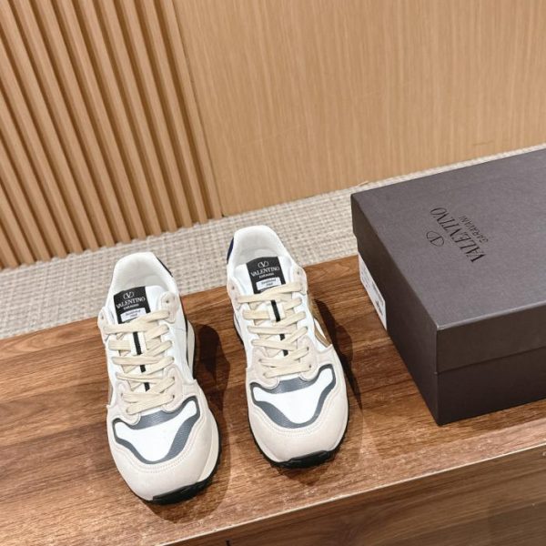 replica,schuhe,beste,kaufen,1:1,besten,seiten,Replik,turnschuhe,sneakers [Top-Version] Low-Cut-Sneaker von Valentino Garavani