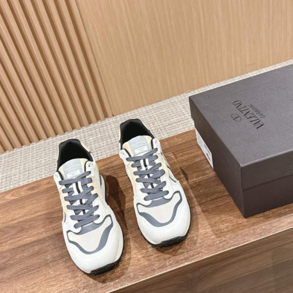 replica,schuhe,beste,kaufen,1:1,besten,seiten,Replik,turnschuhe,sneakers [Top-Version] Low-Cut-Sneaker von Valentino Garavani
