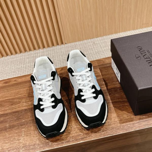 replica,schuhe,beste,kaufen,1:1,besten,seiten,Replik,turnschuhe,sneakers [Top-Version] Low-Cut-Sneaker von Valentino Garavani