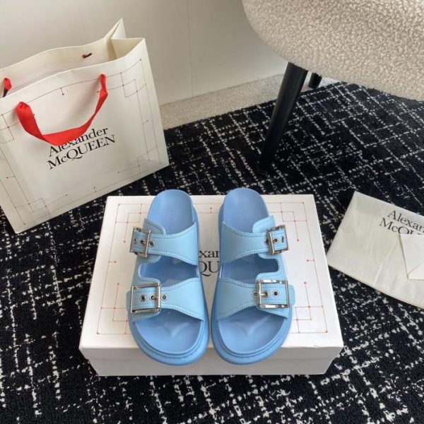 Einkäufer Alexander McQueen Jelly-Sandalen mit dicken Sohlen