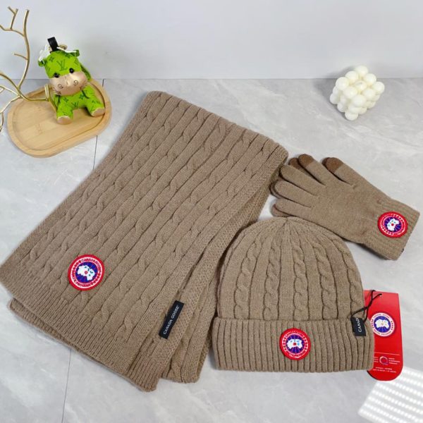 replica,schuhe,beste,kaufen,1:1,besten,seiten,Replik,turnschuhe,sneakers CANADA GOOSE [Schal, Mütze und Fellknäuelhandschuhe] Dreiteiliges Set