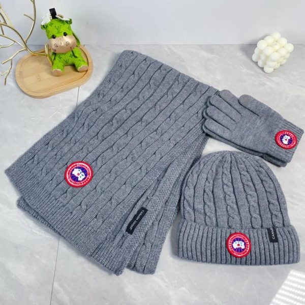 replica,schuhe,beste,kaufen,1:1,besten,seiten,Replik,turnschuhe,sneakers CANADA GOOSE [Schal, Mütze und Fellknäuelhandschuhe] Dreiteiliges Set