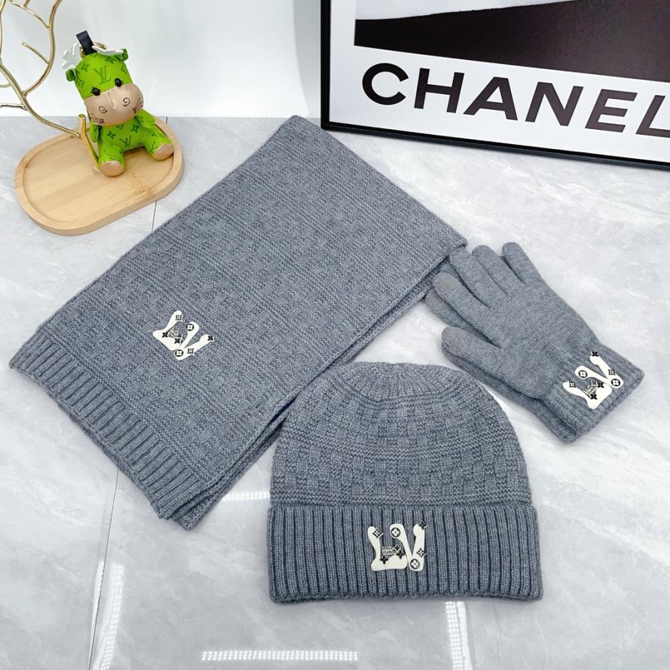 replica,schuhe,beste,kaufen,1:1,besten,seiten,Replik,turnschuhe,sneakers Dreiteiliges Set aus Schal, Mütze und Handschuhen von Louis Vuitton replica,schuhe,beste,kaufen,1:1,besten,seiten,Replik,turnschuhe,sneakers Dreiteiliges Set aus Schal, Mütze und Handschuhen von Louis Vuitton