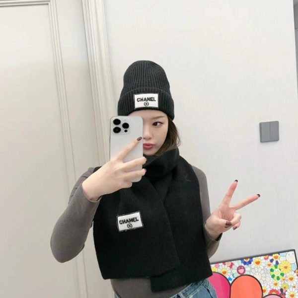 replica,schuhe,beste,kaufen,1:1,besten,seiten,Replik,turnschuhe,sneakers Chanel neues Set aus Mütze und Schal