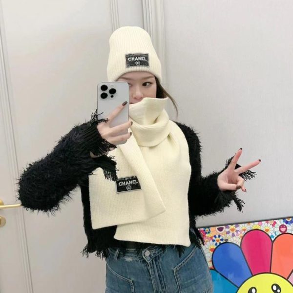replica,schuhe,beste,kaufen,1:1,besten,seiten,Replik,turnschuhe,sneakers Chanel neues Set aus Mütze und Schal
