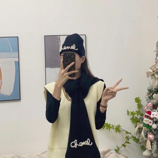 replica,schuhe,beste,kaufen,1:1,besten,seiten,Replik,turnschuhe,sneakers Chanel neues Set aus Mütze und Schal