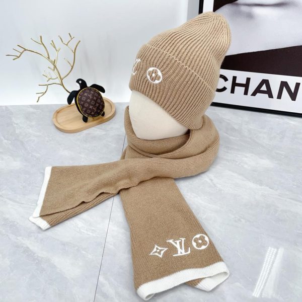 replica,schuhe,beste,kaufen,1:1,besten,seiten,Replik,turnschuhe,sneakers Mützen und Schals aus der Anzugserie aus Schurwolle und Kaschmir von Louis Vuitton für Damen und Herren