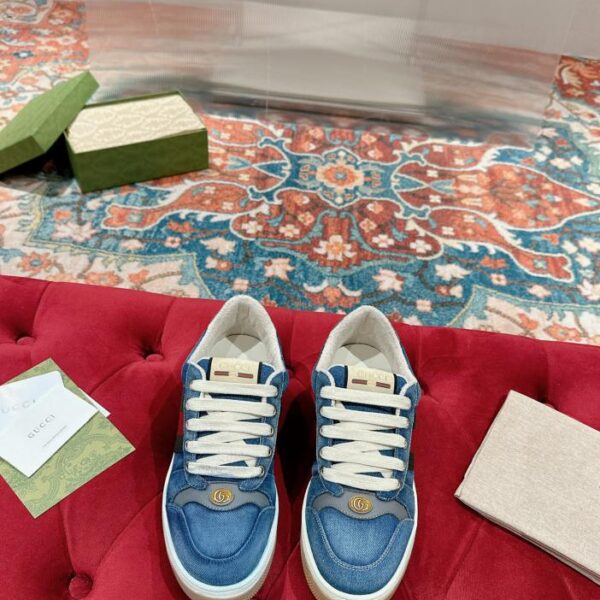 Schuhe der Gucci GG-Serie