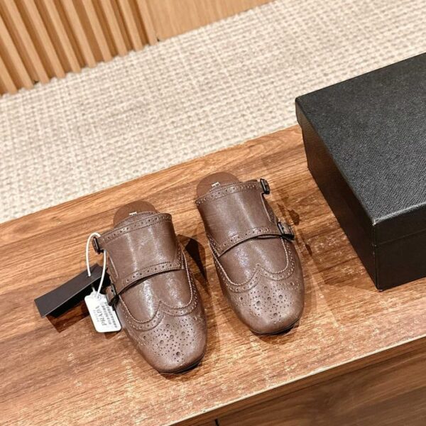replica,schuhe,beste,kaufen,1:1,besten,seiten,Replik,turnschuhe,sneakers [Top-Version] Prada Frühjahr und Sommer neue dreieckige Logo-weiße Schuhe mit dicken Sohlen, Freizeitschuhe, Wildleder- und Glattledernähte (76FD)