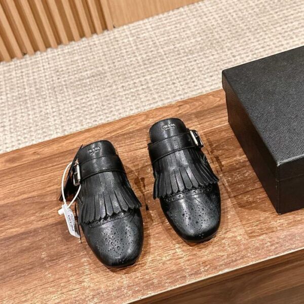 replica,schuhe,beste,kaufen,1:1,besten,seiten,Replik,turnschuhe,sneakers [Top-Version] Prada Retro-Quastenschuhe Brogue Carved Slip-On Half Drag (9B37)