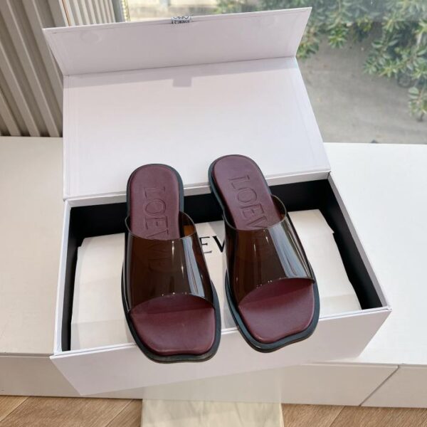 Loewe neue Hausschuhe