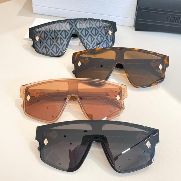 replica,schuhe,beste,kaufen,1:1,besten,seiten,Replik,turnschuhe,sneakers DIOR Sonnenbrille in Top-Originalqualität CD DIAMOND M1U