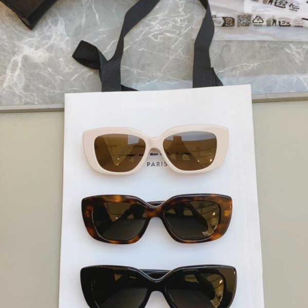 CELINE neue Arc de Triomphe quadratische Sonnenbrille, Modell CE40216