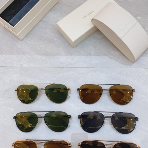 PRADA neue Sonnenbrille MODELL PR A88-S