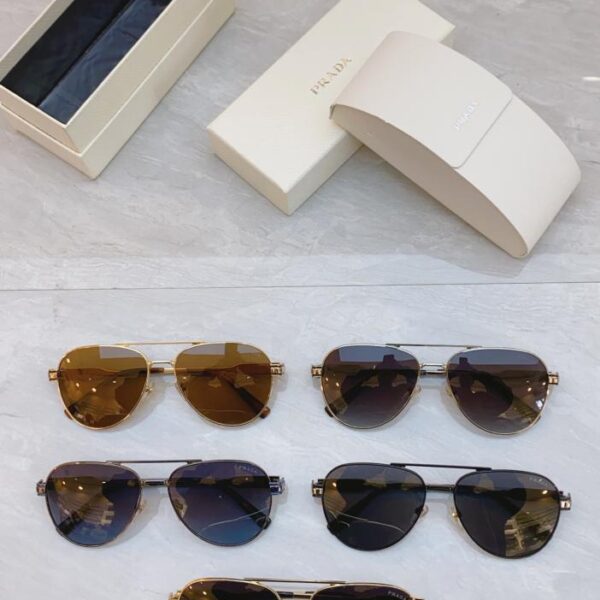 PRADA neue Sonnenbrille MODELL PR A89-S