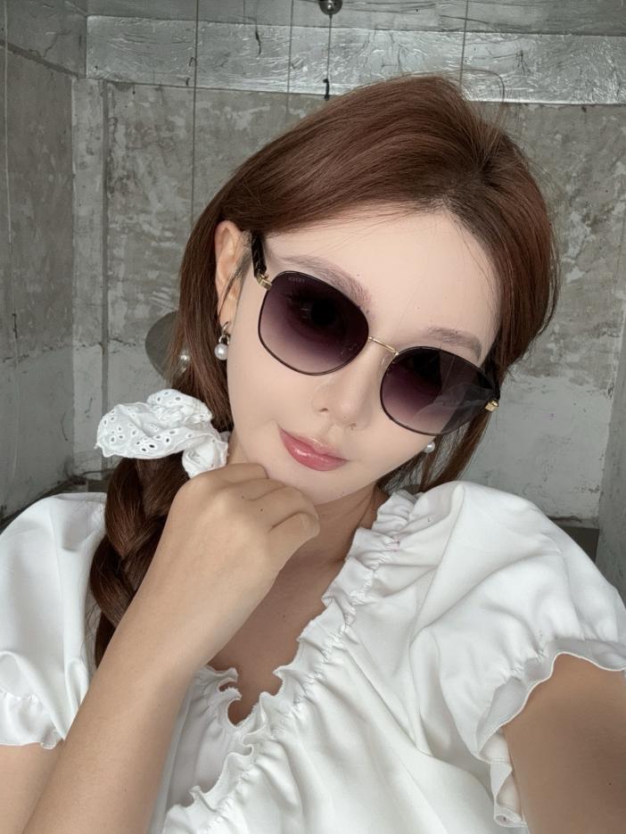 replica,schuhe,beste,kaufen,1:1,besten,seiten,Replik,turnschuhe,sneakers FENDI Sonnenbrille in Top-Originalqualität, MODELL FD8137 replica,schuhe,beste,kaufen,1:1,besten,seiten,Replik,turnschuhe,sneakers FENDI Sonnenbrille in Top-Originalqualität, MODELL FD8137