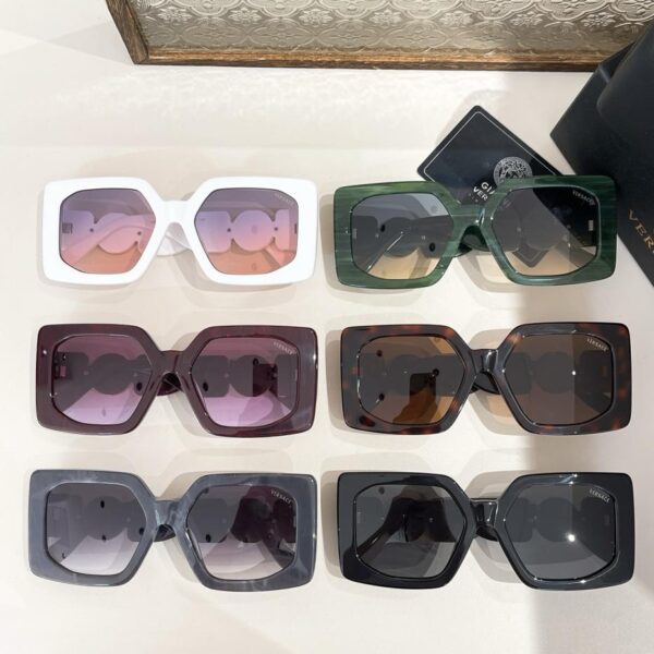 replica,schuhe,beste,kaufen,1:1,besten,seiten,Replik,turnschuhe,sneakers VERSACE Sonnenbrille in Top-Originalqualität, MODELL VE6786