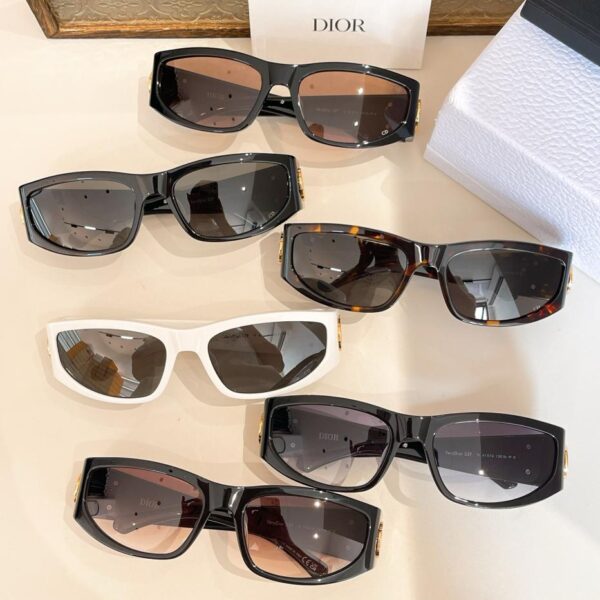 replica,schuhe,beste,kaufen,1:1,besten,seiten,Replik,turnschuhe,sneakers DIOR-Sonnenbrille in Top-Originalqualität, MODELL VeryDior S3F