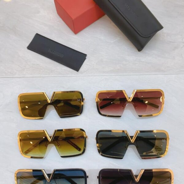 VALENTINO neue Sonnenbrille MODELL VLS120