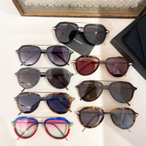 DOLCE & GABBANA Sonnenbrille in Top-Originalqualität, MODELL DG4330