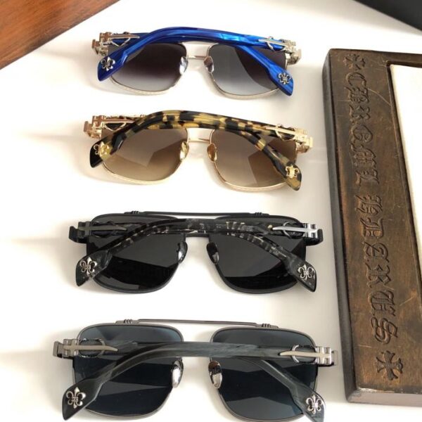 Neues Modell der schweren Luxusserie CHROME HEARTS