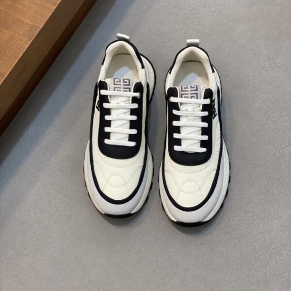 GIVENCHY Freizeit-Sneaker für Herren mit dicker Sohle