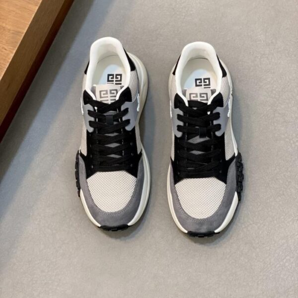GIVENCHY Freizeit-Sneaker für Herren mit dicker Sohle