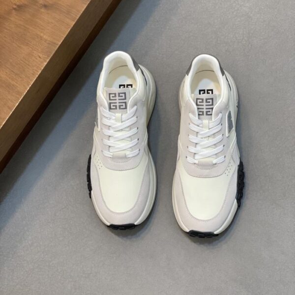 GIVENCHY Freizeit-Sneaker für Herren mit dicker Sohle