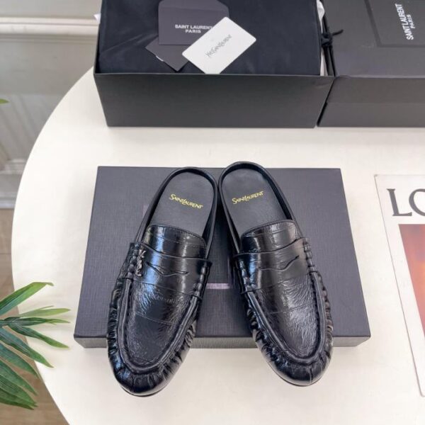 SAINT LAURENT neue YSL-Pantoletten, halbe Hausschuhe