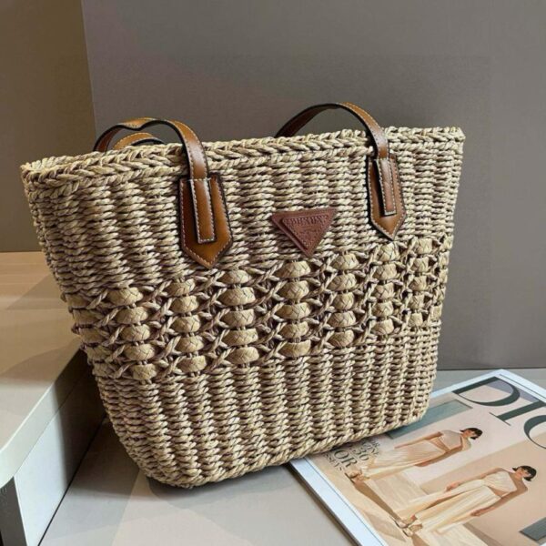 replica,schuhe,beste,kaufen,1:1,besten,seiten,Replik,turnschuhe,sneakers Offizielle Website von Prada: Strohtasche, handgewebte Tasche aus Bast