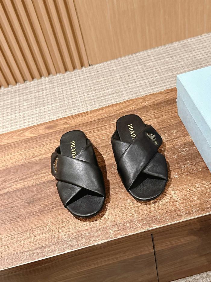 replica,schuhe,beste,kaufen,1:1,besten,seiten,Replik,turnschuhe,sneakers Prada neue Frühlings- und Sommerpantoffeln mit flacher Sohle und Sonnenhang replica,schuhe,beste,kaufen,1:1,besten,seiten,Replik,turnschuhe,sneakers Prada neue Frühlings- und Sommerpantoffeln mit flacher Sohle und Sonnenhang