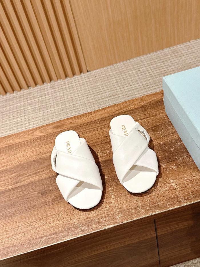 replica,schuhe,beste,kaufen,1:1,besten,seiten,Replik,turnschuhe,sneakers Prada neue Frühlings- und Sommerpantoffeln mit flacher Sohle und Sonnenhang replica,schuhe,beste,kaufen,1:1,besten,seiten,Replik,turnschuhe,sneakers Prada neue Frühlings- und Sommerpantoffeln mit flacher Sohle und Sonnenhang
