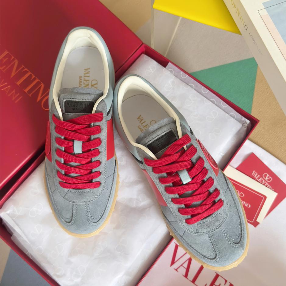 replica,schuhe,beste,kaufen,1:1,besten,seiten,Replik,turnschuhe,sneakers VALENTINO UPVILLAGE Serie Nietenpaar Modelle lässige Sportschuhe replica,schuhe,beste,kaufen,1:1,besten,seiten,Replik,turnschuhe,sneakers VALENTINO UPVILLAGE Serie Nietenpaar Modelle lässige Sportschuhe