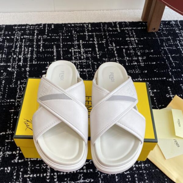 replica,schuhe,beste,kaufen,1:1,besten,seiten,Replik,turnschuhe,sneakers Fendi Diagonal Serie FF alte Blume ein Wort Kreuz dicken Boden Sandalen Hausschuhe
